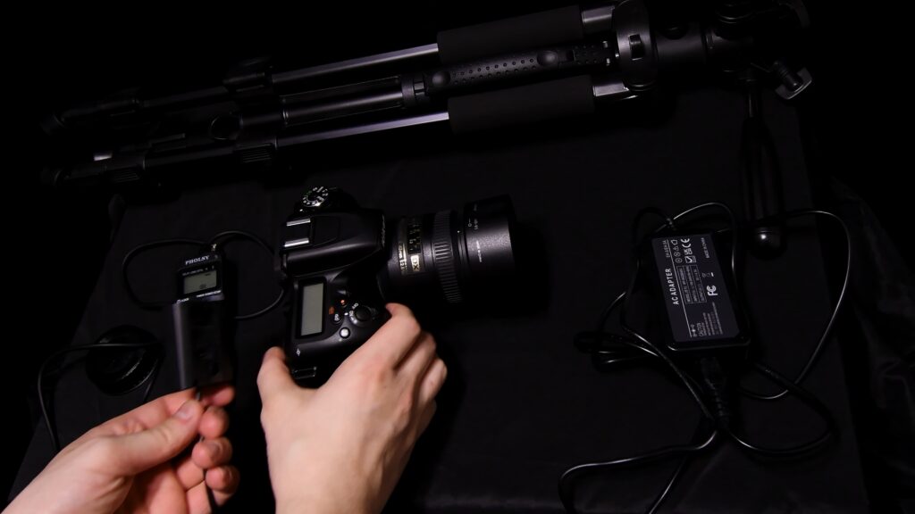 Camera, tripod, intervalometer and plant lamp setup for a plant timelapse